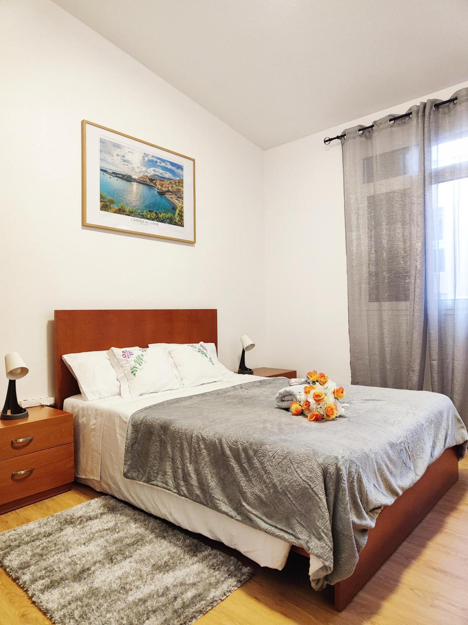 Gateone Al Airport View House Villa Machico  Bagian luar foto
